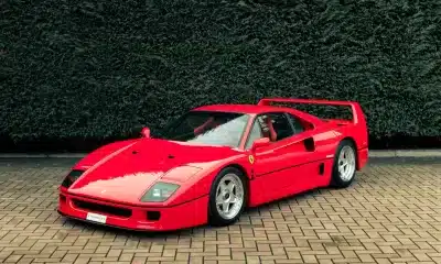 ferrari-f40-1987-1992-la-supercar-emblematique-des-annees-